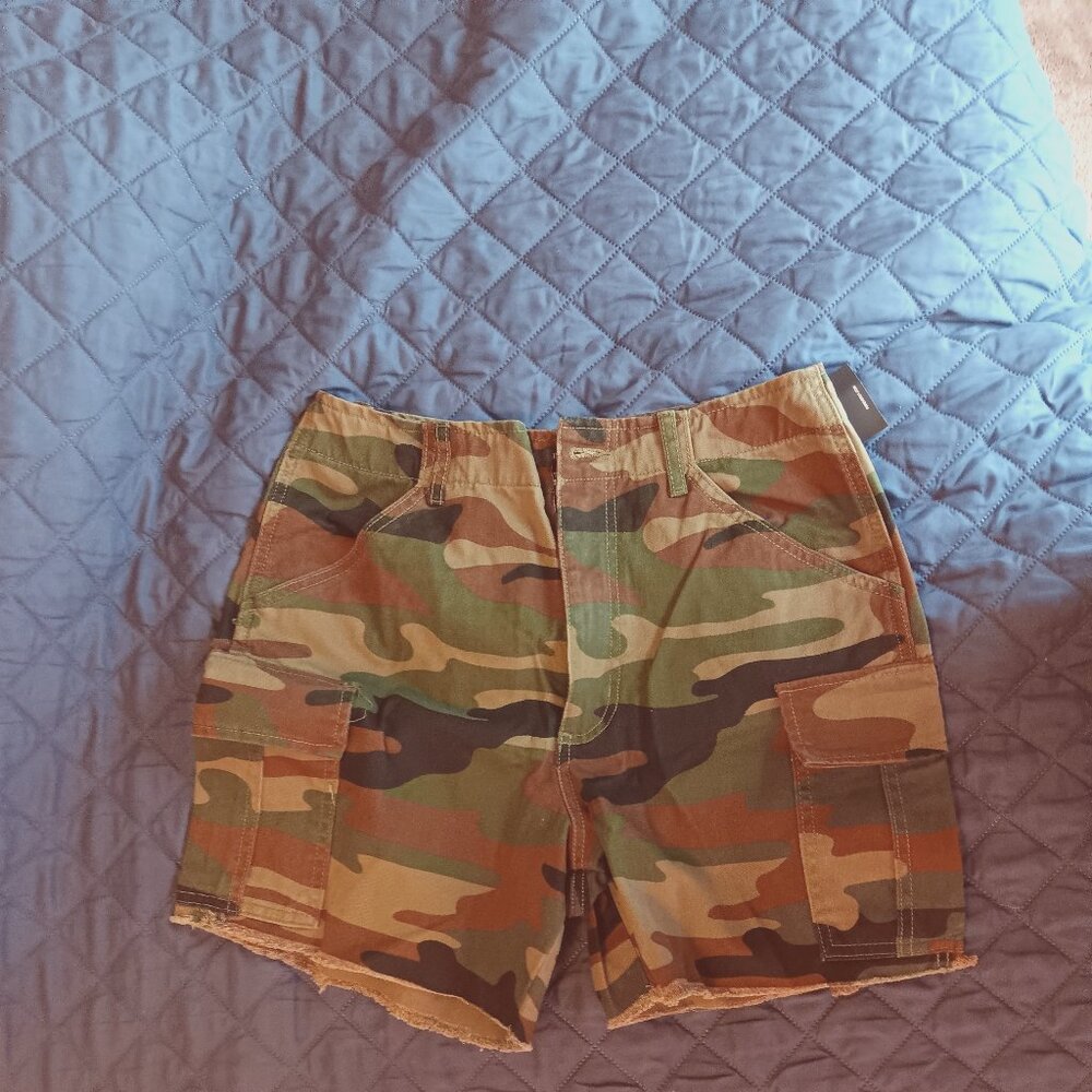 Ladies shorts